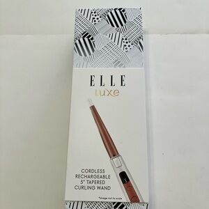 Elle Luxe Rechargeable Cordless Curling Wand in White and Gold